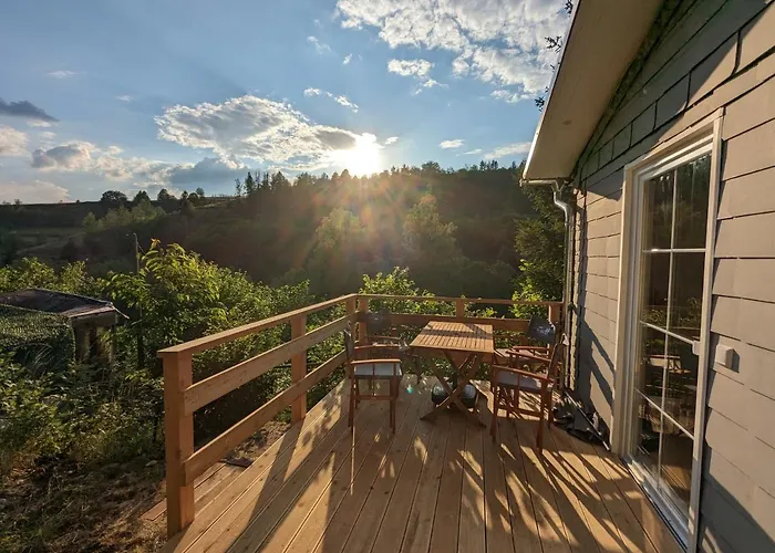 Ruhiges Ferienhaus Mit Sauna: Hellaberg III